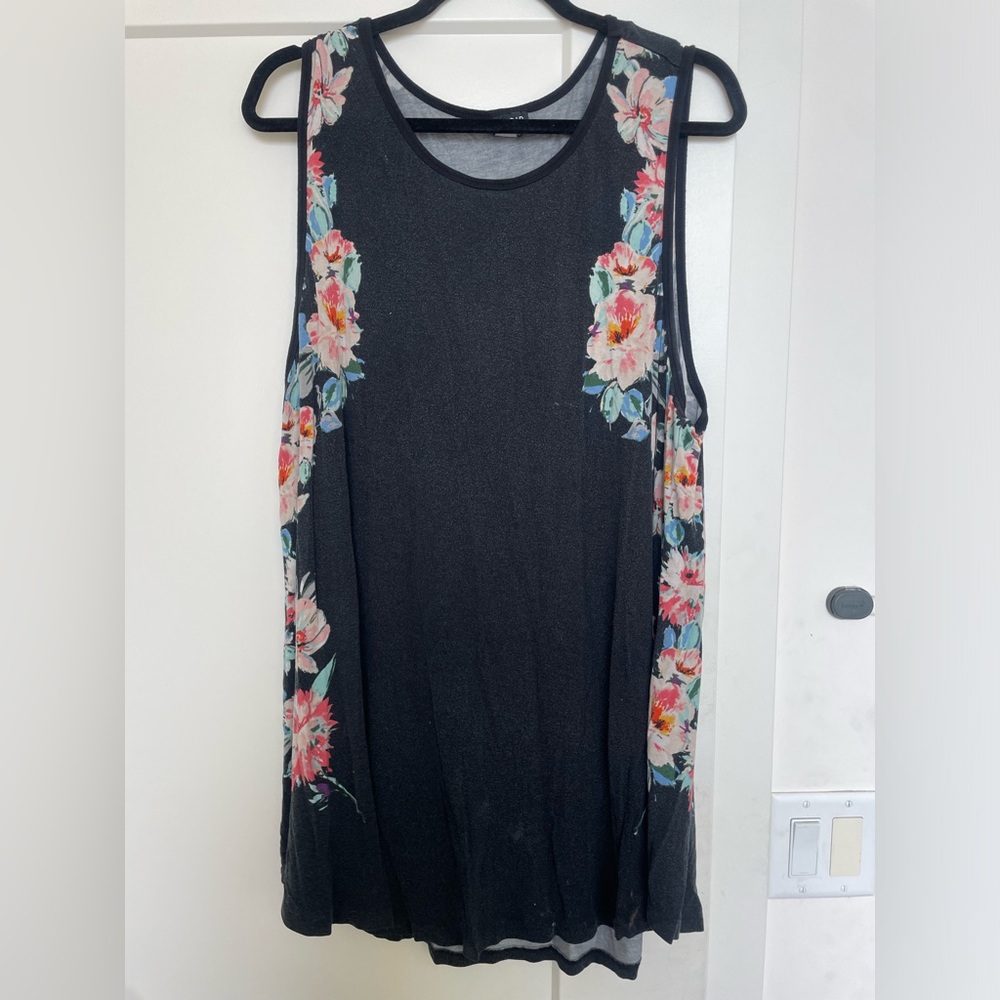 Torrid black floral tunic